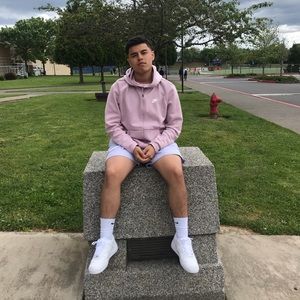 Meet your Posher, Angel